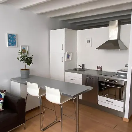 Apartamento Cozy Art Studio In Poble Sec *